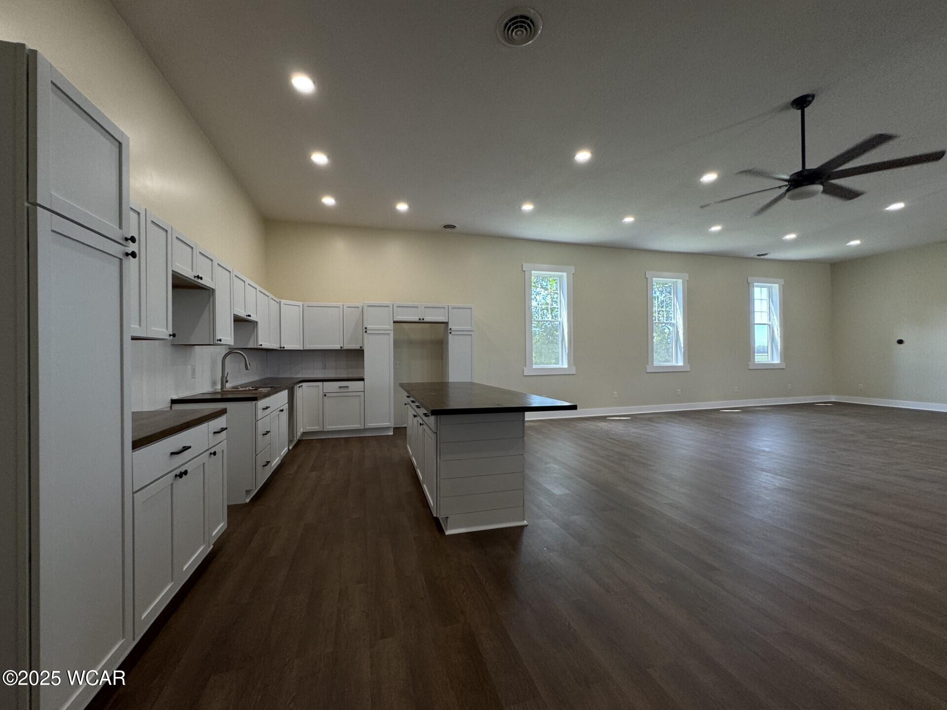 Elida, Ohio 45807, United States, 3 Bedrooms Bedrooms, ,2 BathroomsBathrooms,Residential,Active,202069