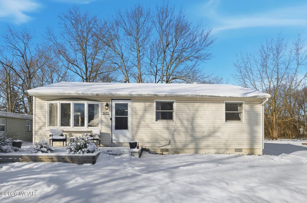 Photo of 1435 N Central Avenue, Lima, OH 45801 (MLS # 309214)