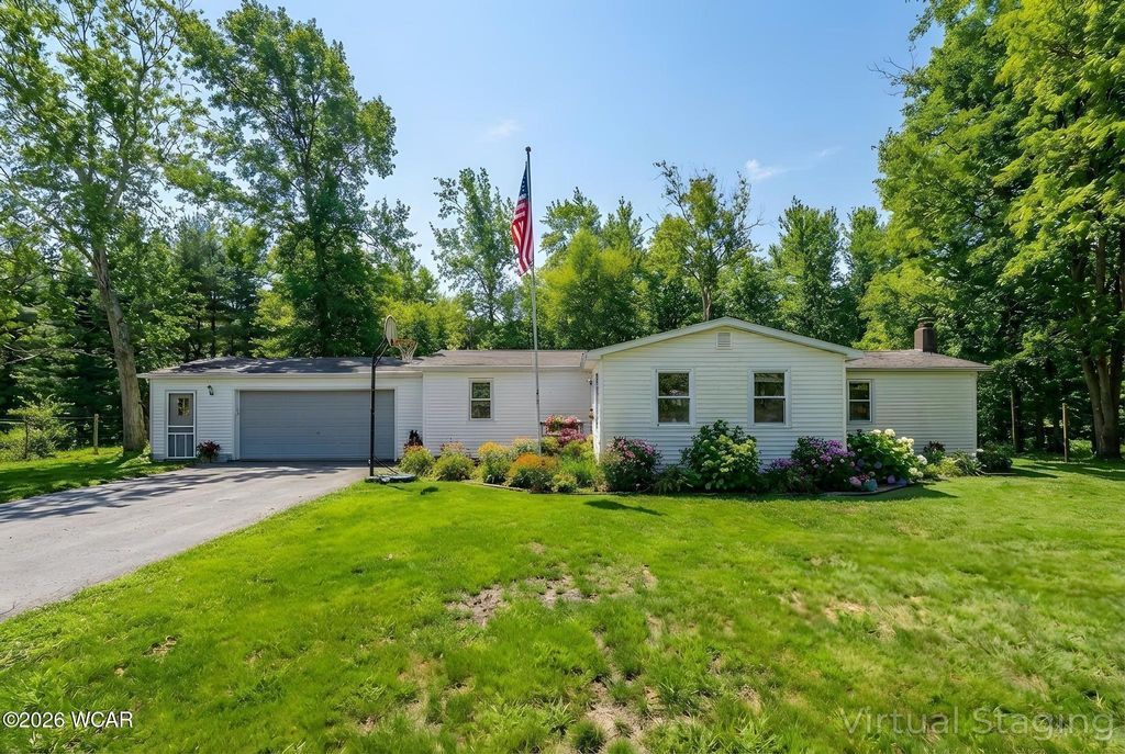 Photo of 1175 Township Road 28, Bluffton, OH 45817 (MLS # 309523)