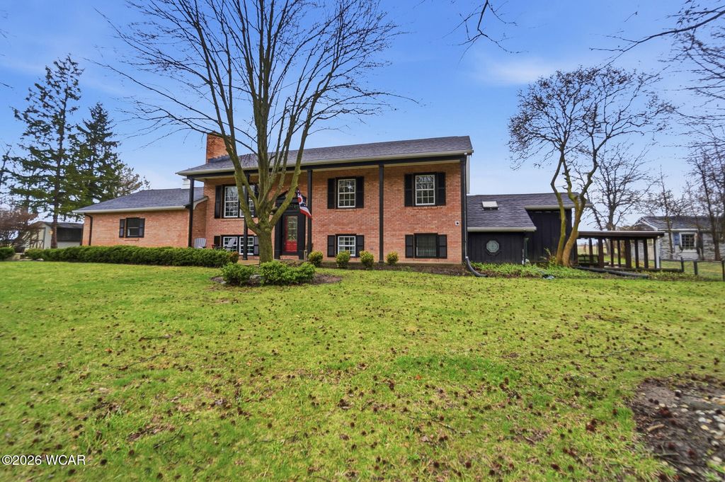 Photo of 7630 Spencerville Road, Lima, OH 45806 (MLS # 309621)