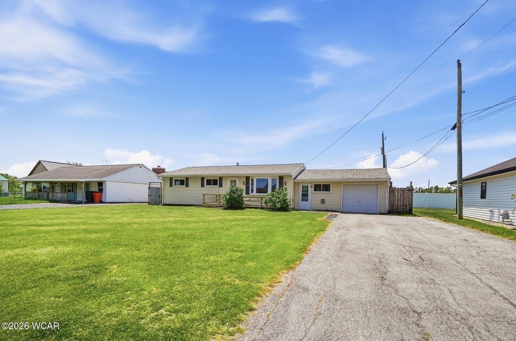 Photo of 402 E Main Street, Elida, OH 45807 (MLS # 310390)