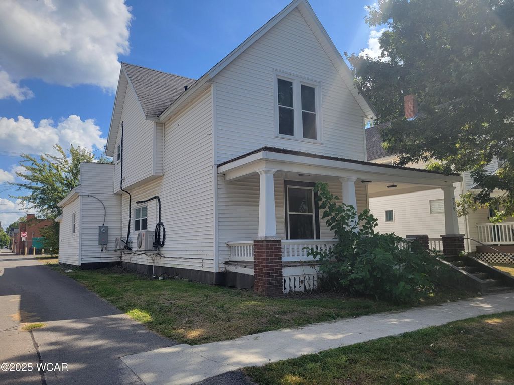 Photo of 210 N Gilbert Street, Ada, OH 45810 (MLS # 308525)
