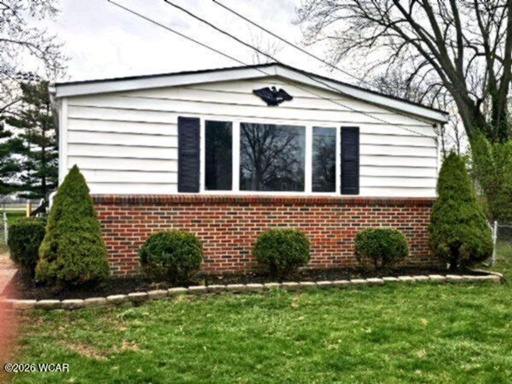 Photo of 115 Oakland Avenue, Spencerville, OH 45887 (MLS # 309848)