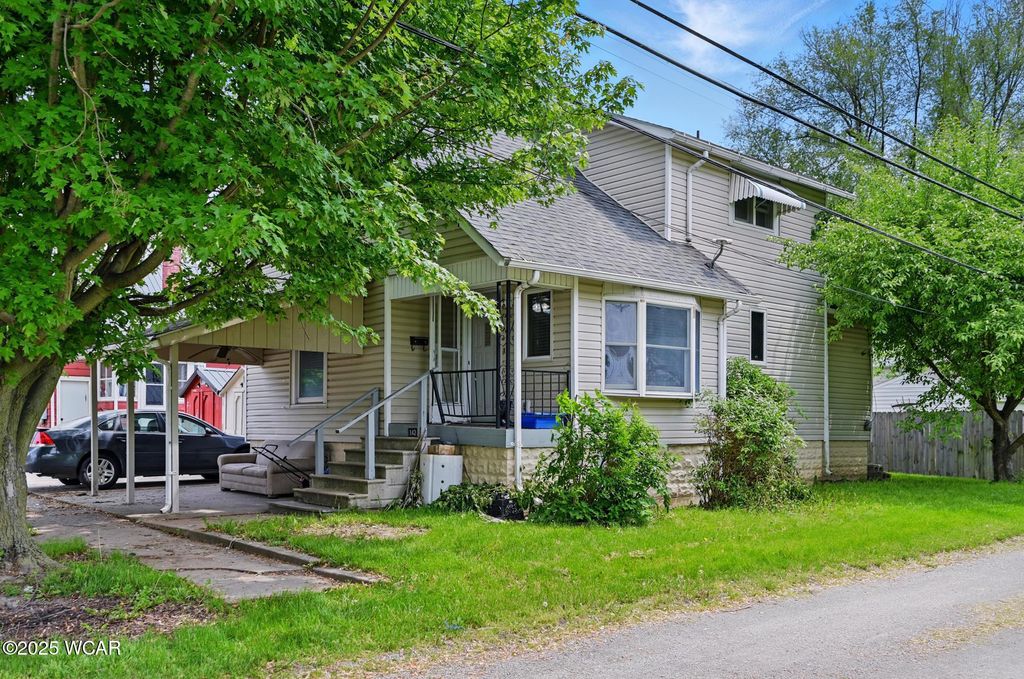 Photo of 142 Gleason Avenue, Van Wert, OH 45891 (MLS # 307116)