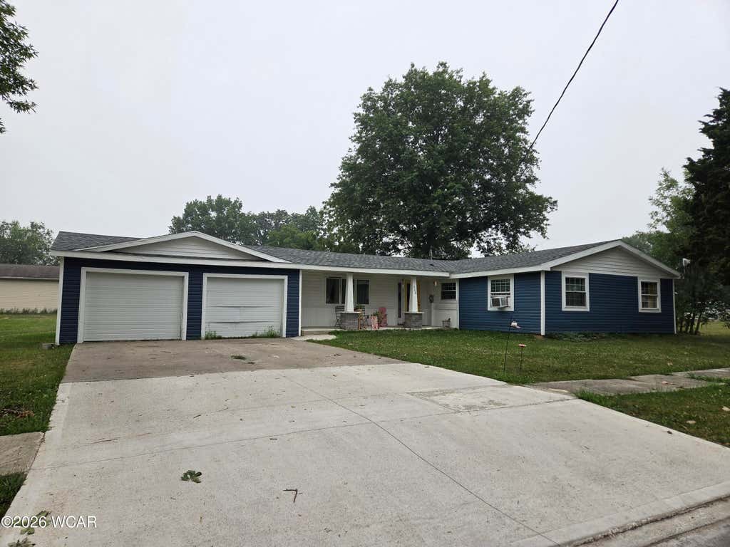 Photo of 308 E Harmon Street, Oakwood, OH 45873 (MLS # 310901)