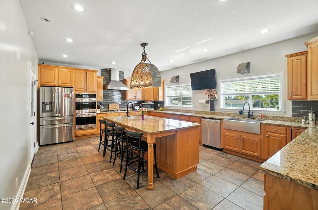 Photo of 602 Murray Street, Wapakoneta, OH 45895 (MLS # 309206)