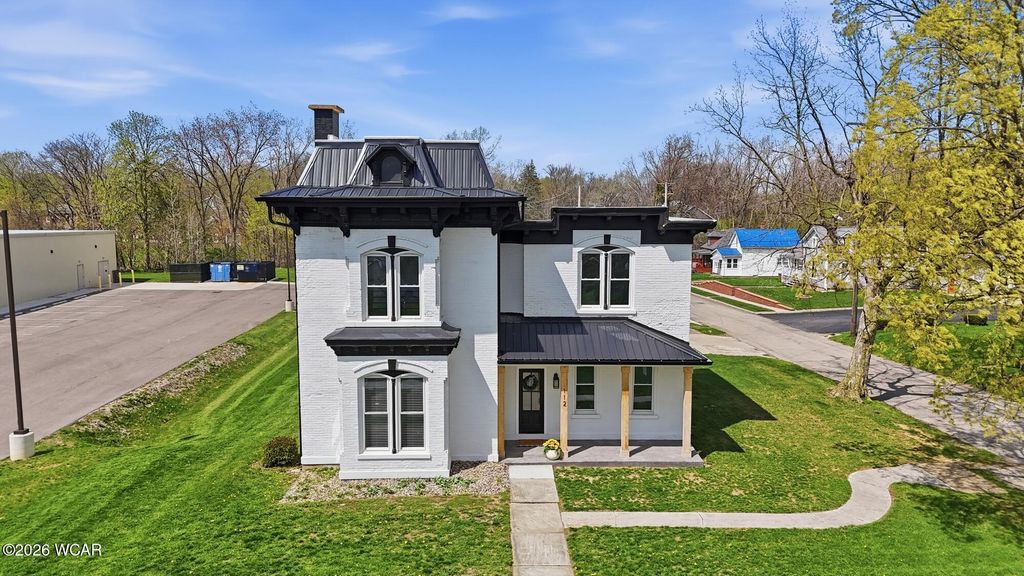 Photo of 112 E River Street, Antwerp, OH 45813 (MLS # 309964)