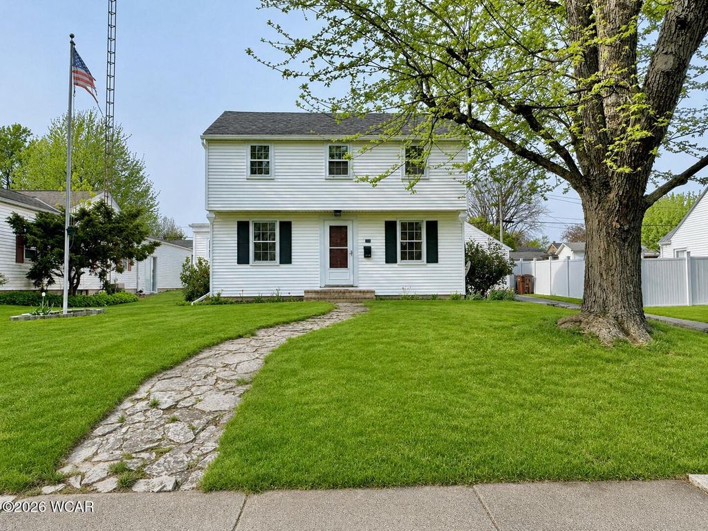Photo of 509 E North Street, Kenton, OH 43326 (MLS # 310016)