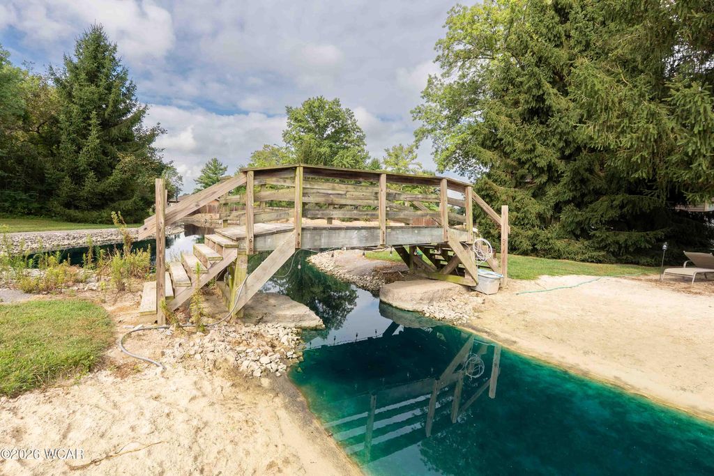 Photo of 20515 County Road 15, Bluffton, OH 45817 (MLS # 310202)