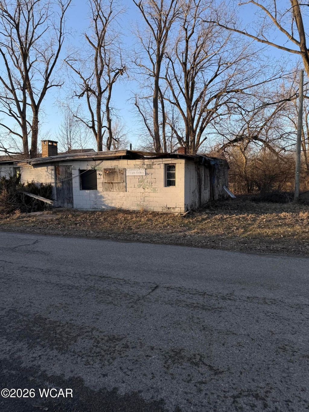 Photo of 122 E 12th Street, Lima, OH 45804 (MLS # 309470)