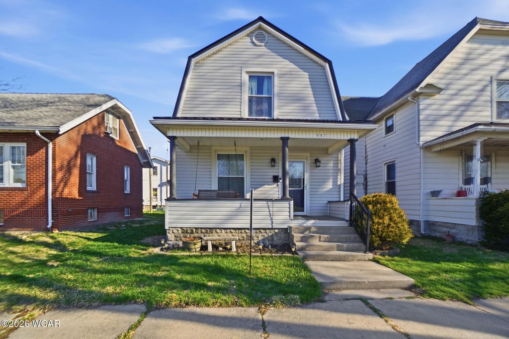 Photo of 807 E Main Street, Van Wert, OH 45891 (MLS # 309731)