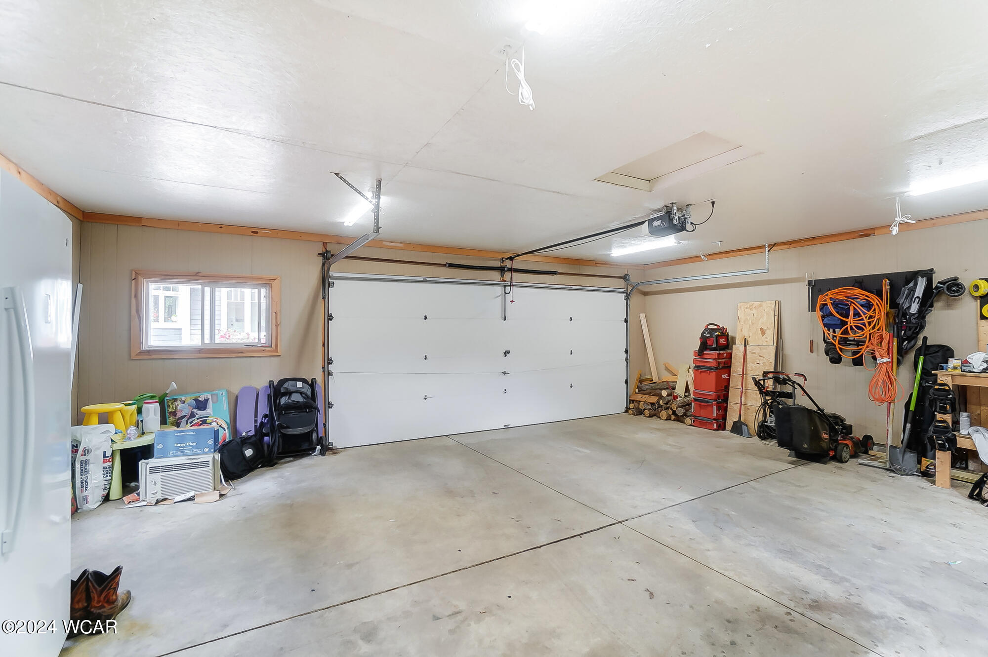 Ottawa, Ohio 45875, United States, 3 Bedrooms Bedrooms, ,2 BathroomsBathrooms,Residential,Pending,44509