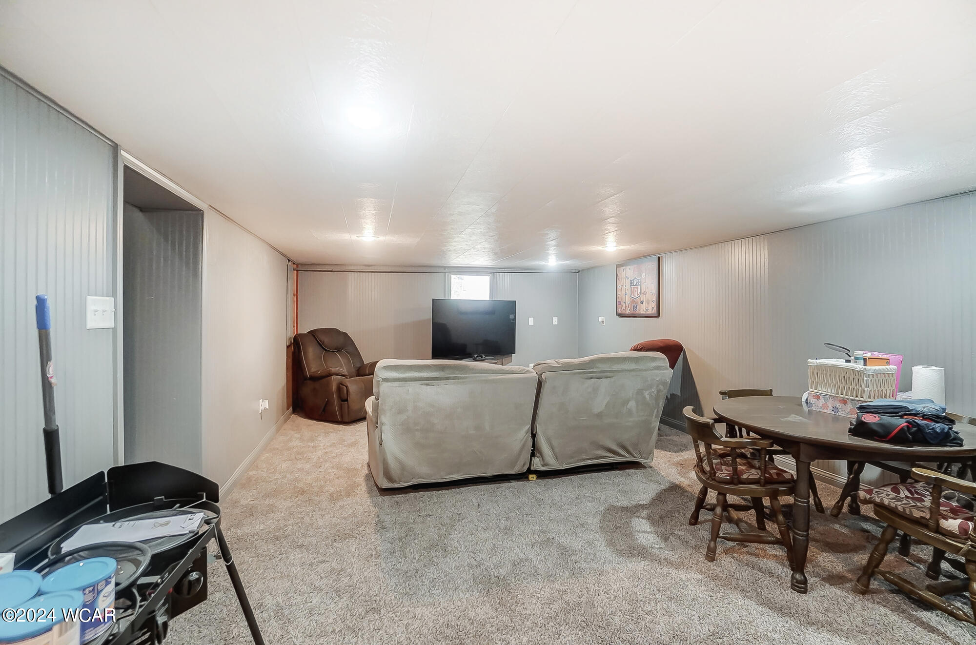 Ottawa, Ohio 45875, United States, 3 Bedrooms Bedrooms, ,2 BathroomsBathrooms,Residential,Pending,44509