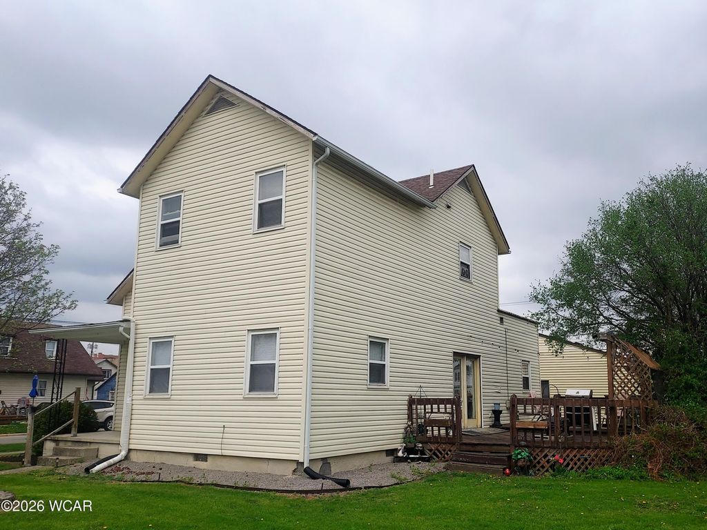 Photo of 407 E 2nd Street, Ottawa, OH 45875 (MLS # 310041)