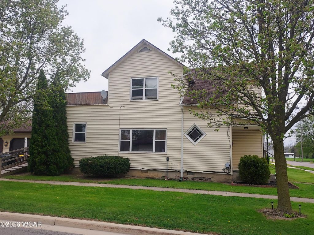Photo of 407 E 2nd Street, Ottawa, OH 45875 (MLS # 310041)