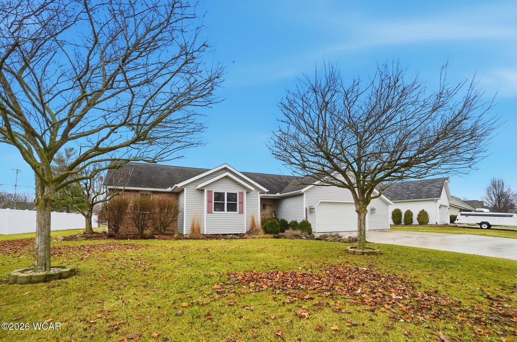 Photo of 5643 Clover Ridge Drive, Elida, OH 45807 (MLS # 309493)