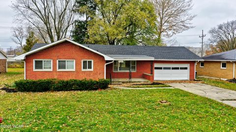 Photo of 524 S Collins Avenue, Lima, OH 45804 (MLS # 308164)