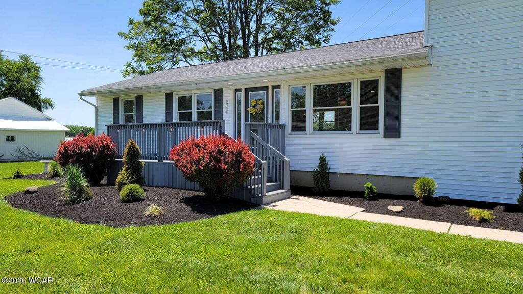 Photo of 3720 Beeler Road, Lima, OH 45806 (MLS # 310402)