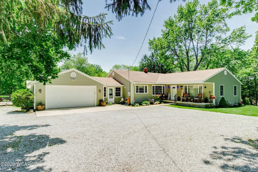 Photo of 12808 Canning Factory Road, Wapakoneta, OH 45895 (MLS # 310388)