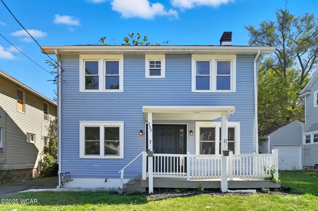 Photo of 233 S Kenilworth Avenue, Lima, OH 45805 (MLS # 308449)