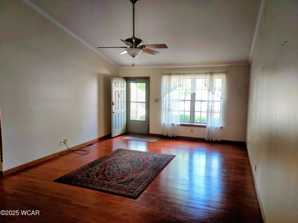 Photo of 302 Willow Bend Drive Dr, Columbus Grove, OH 45830 (MLS # 308268)