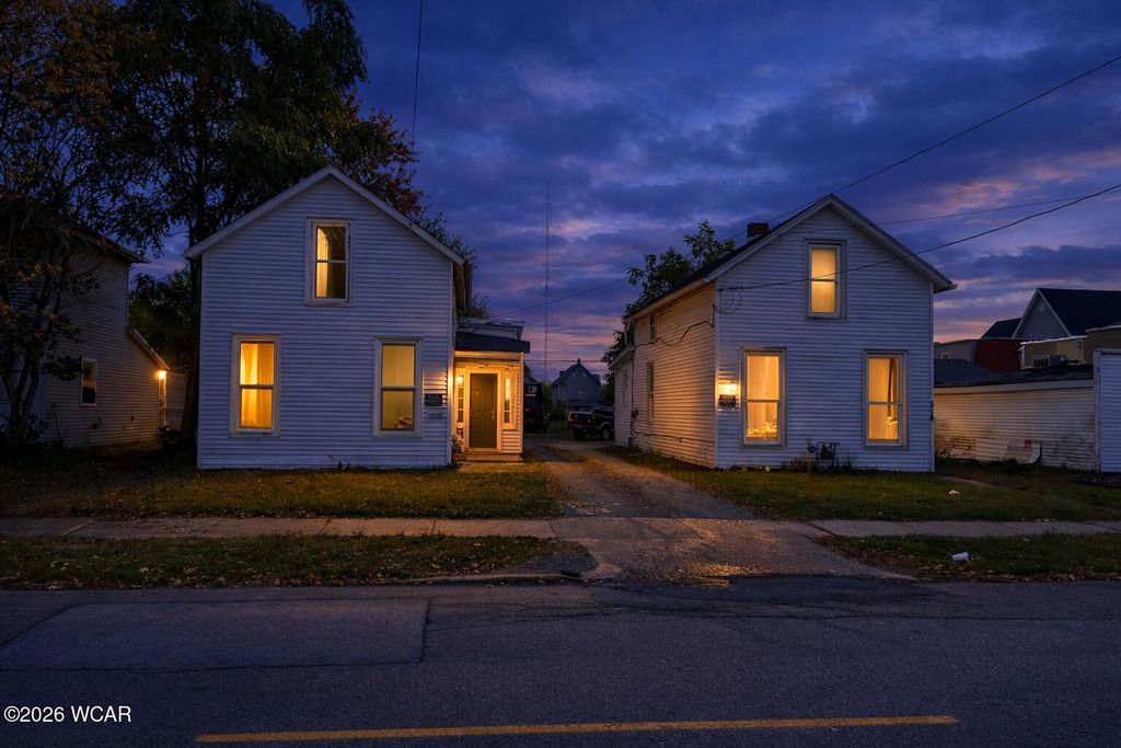 Photo of 514516 N Elizabeth Street, Lima, OH 45801 (MLS # 309415)