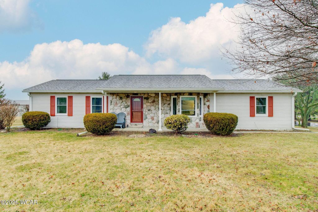 Photo of 3465 Sugar Creek Road, Elida, OH 45807 (MLS # 309577)