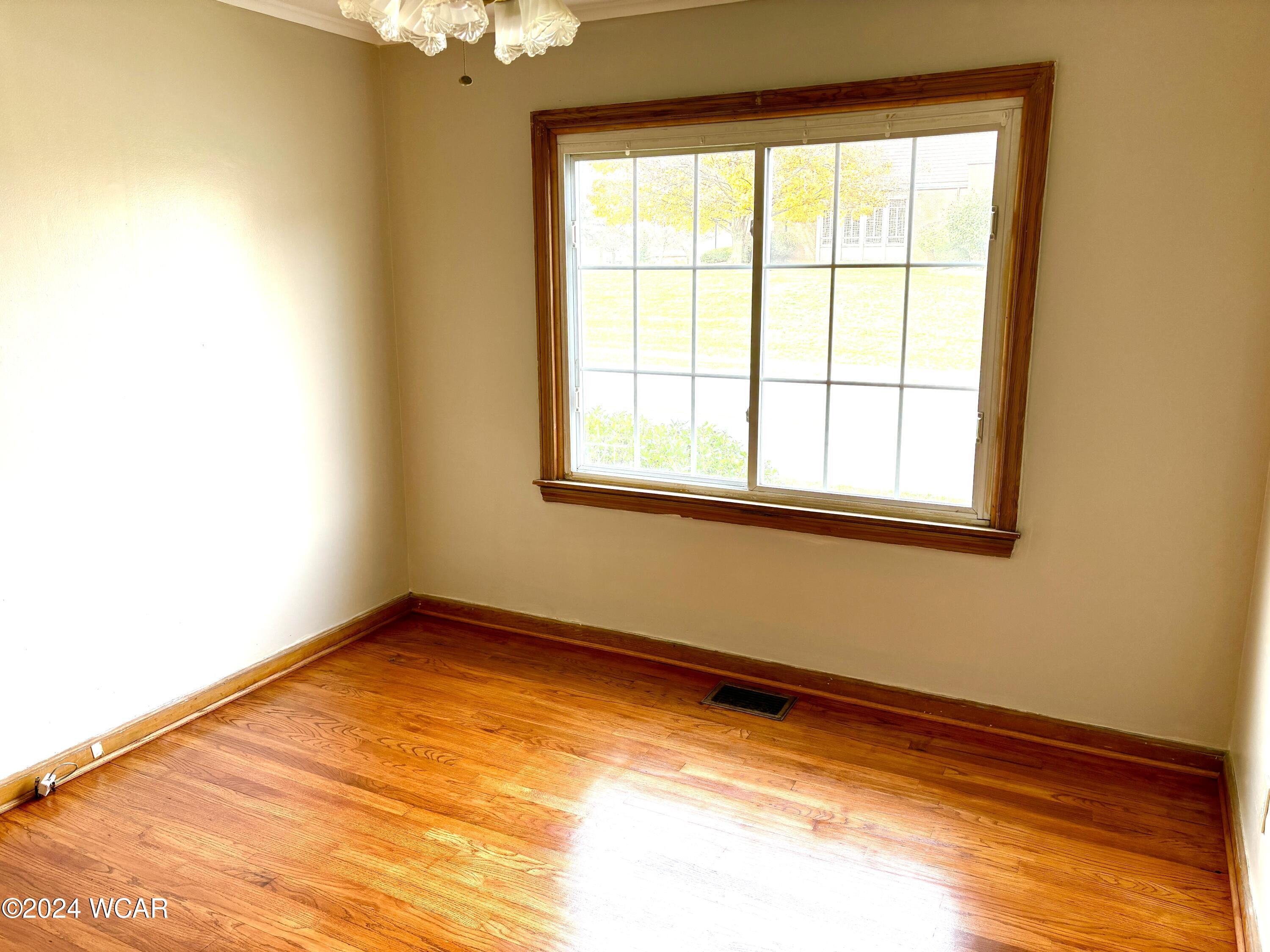 Lima, Ohio 45801, United States, 3 Bedrooms Bedrooms, ,1 BathroomBathrooms,Residential,Active,33029