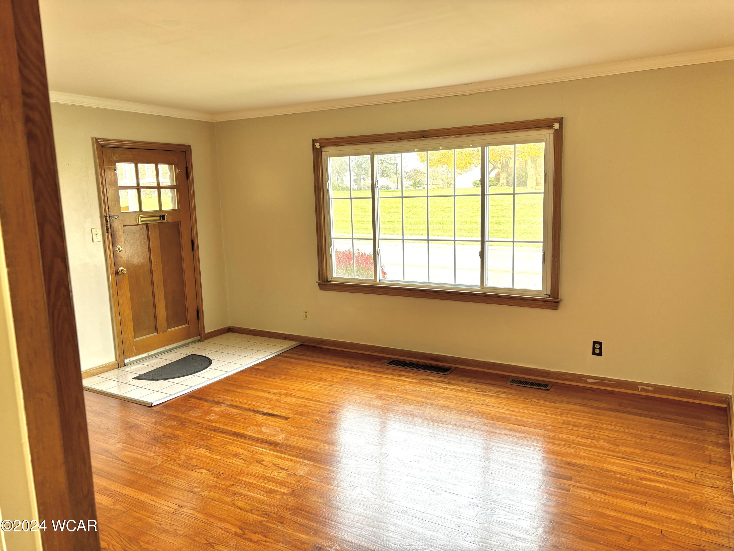 Lima, Ohio 45801, United States, 3 Bedrooms Bedrooms, ,1 BathroomBathrooms,Residential,Active,33029