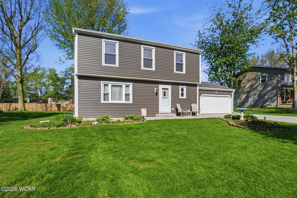 Photo of 1452 W Shore Drive, Lima, OH 45805 (MLS # 310036)