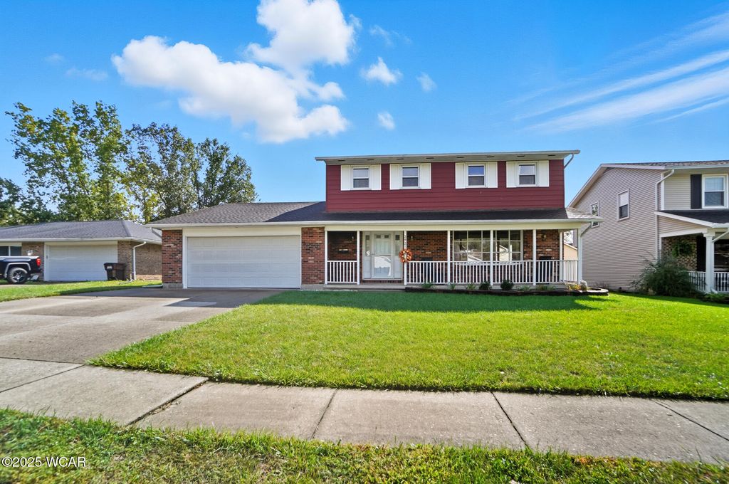 Photo of 2921 Canterbury Drive, Lima, OH 45805 (MLS # 308470)
