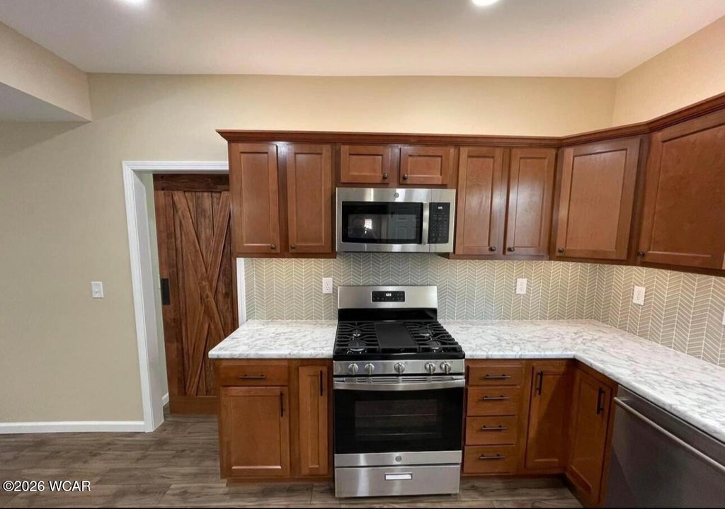 Photo of 338 S Charles Street, Lima, OH 45805 (MLS # 311113)