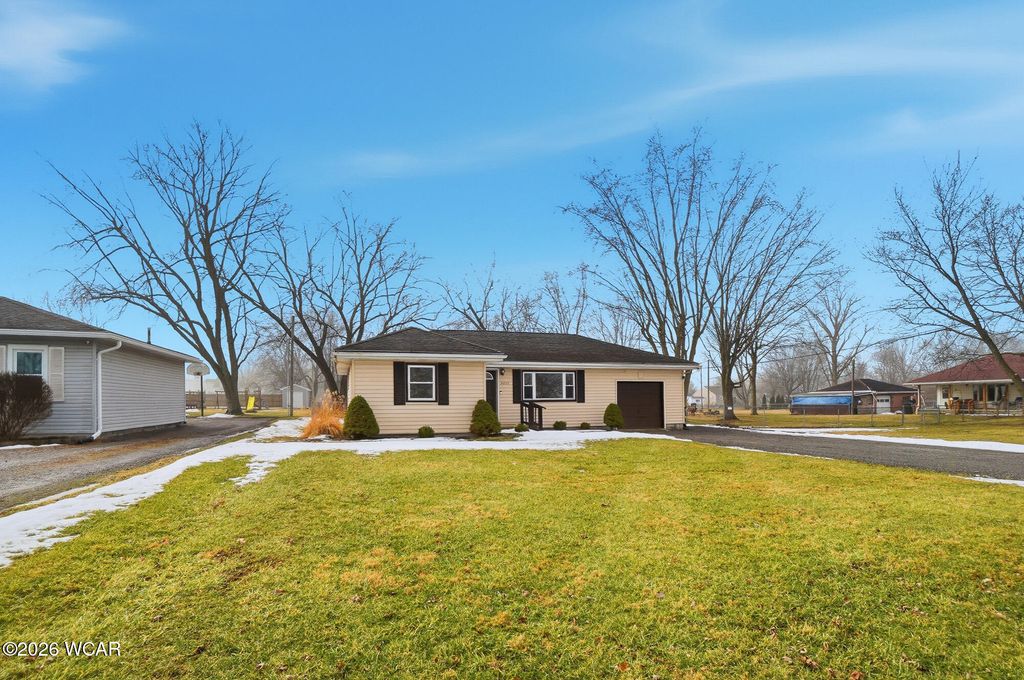 Photo of 3055 Freyer Road, Elida, OH 45807 (MLS # 309450)
