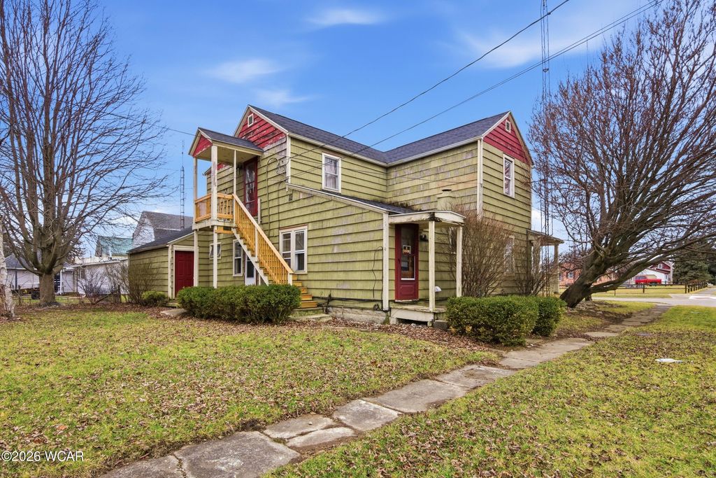 Photo of 300 S Wayne Street, Van Wert, OH 45891 (MLS # 309522)