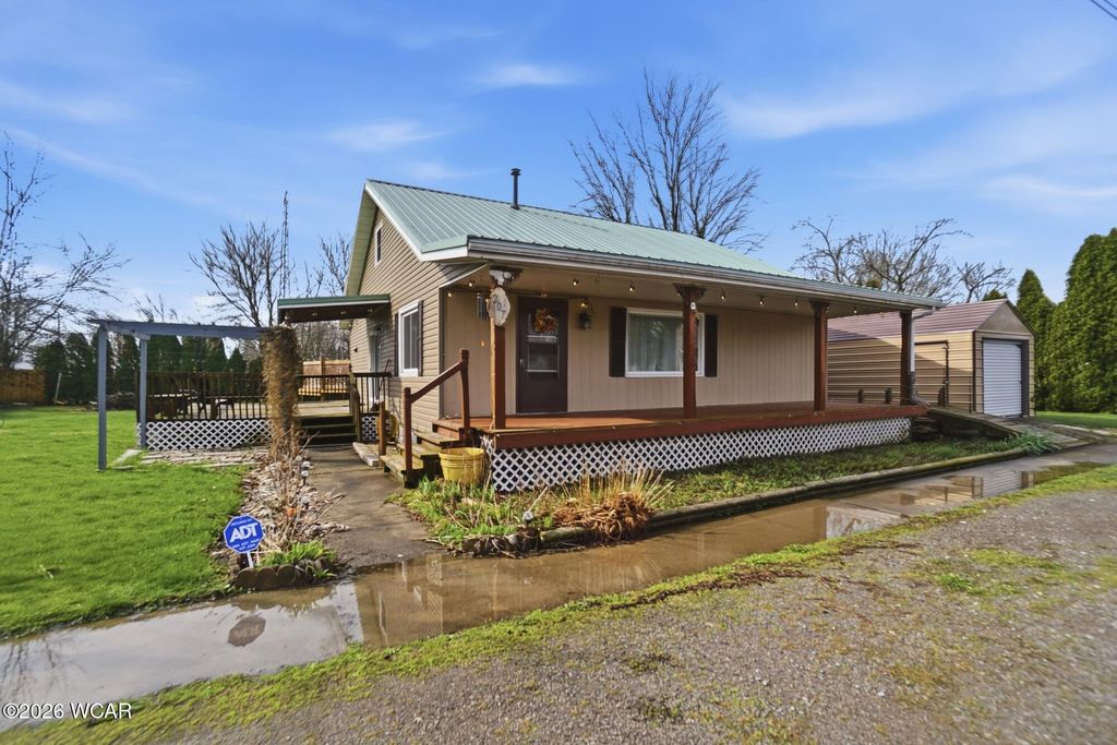 Photo of 207 Smith Street, Alger, OH 45812 (MLS # 309712)