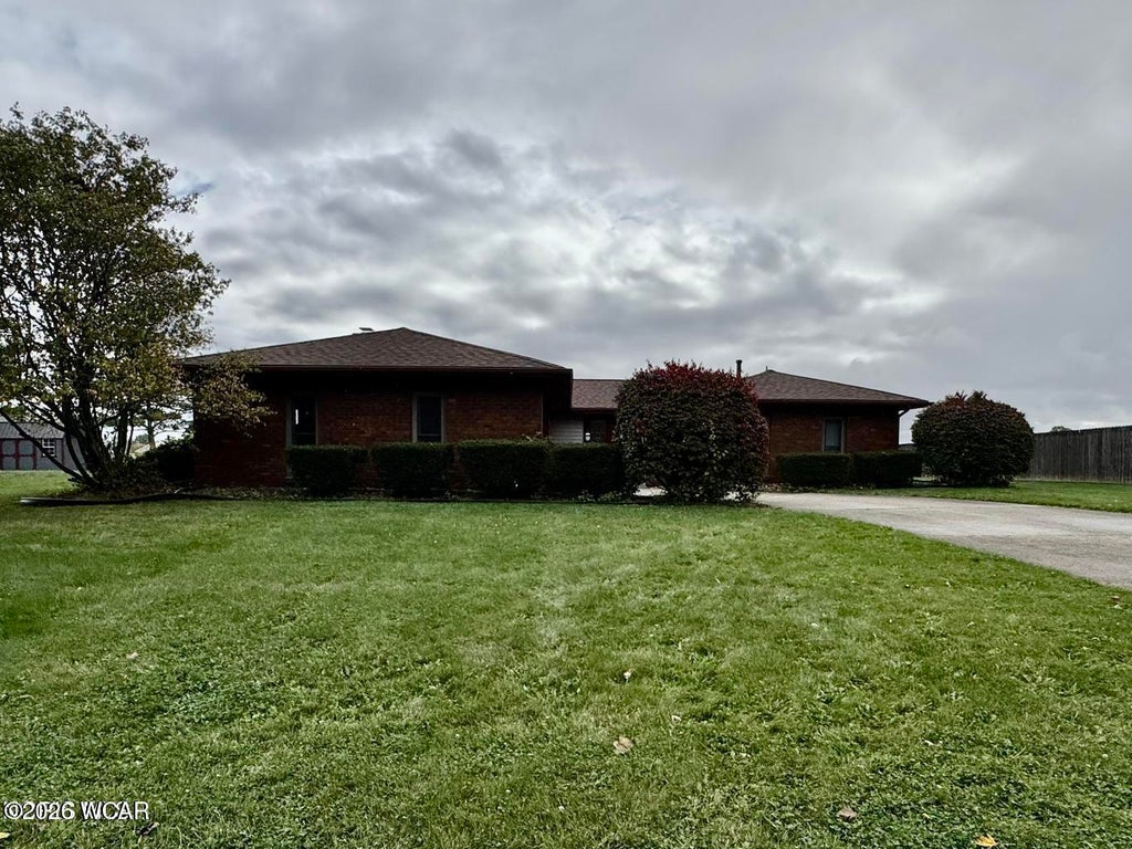 Photo of 501 Cardinal Drive, Bryan, OH 43506 (MLS # 311973)