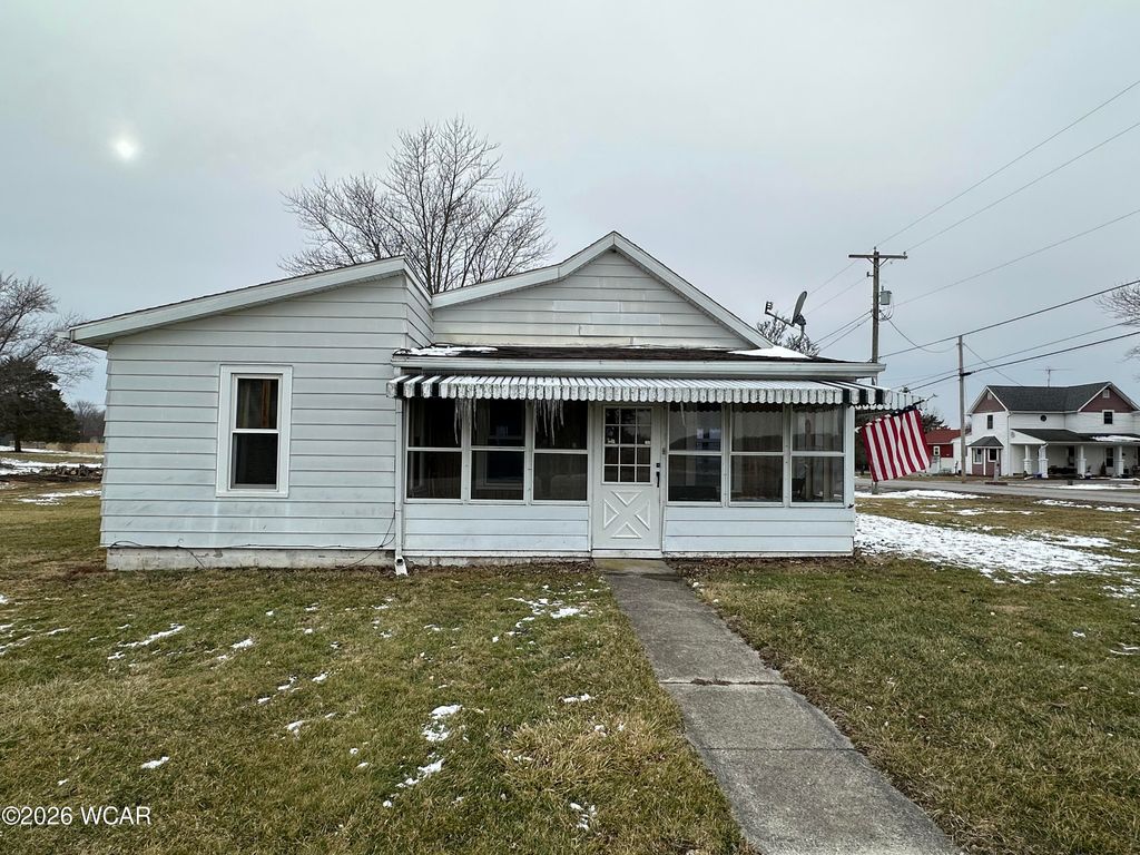 Photo of 3700 Greely Chapel Road, Lima, OH 45806 (MLS # 309551)