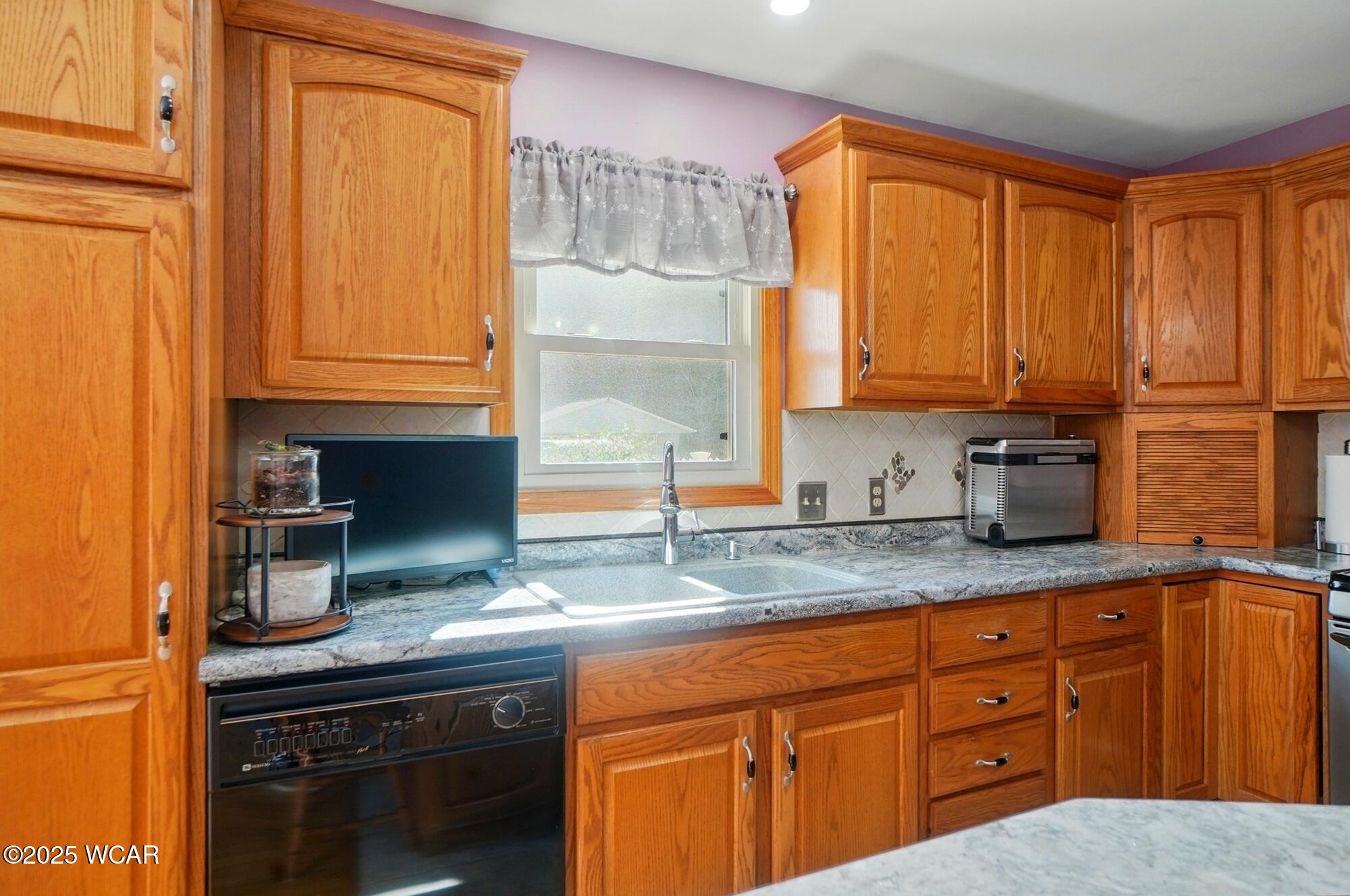 Lima, Ohio 45805, United States, 4 Bedrooms Bedrooms, ,3 BathroomsBathrooms,Residential,Active,113270