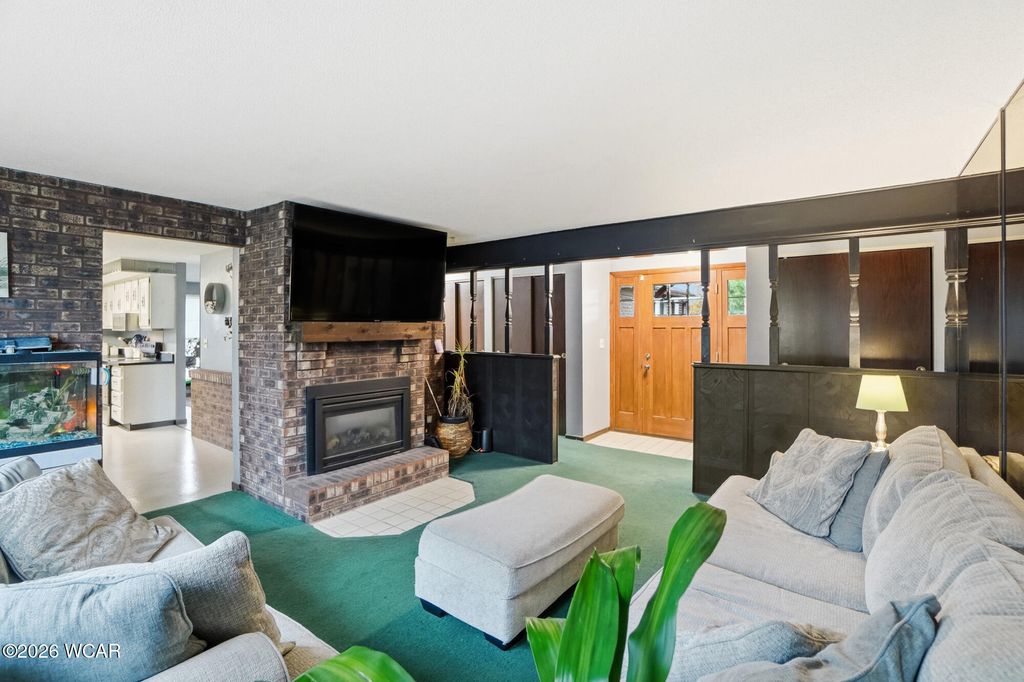 Photo of 1641 Whitehall Drive, Lima, OH 45805 (MLS # 309506)