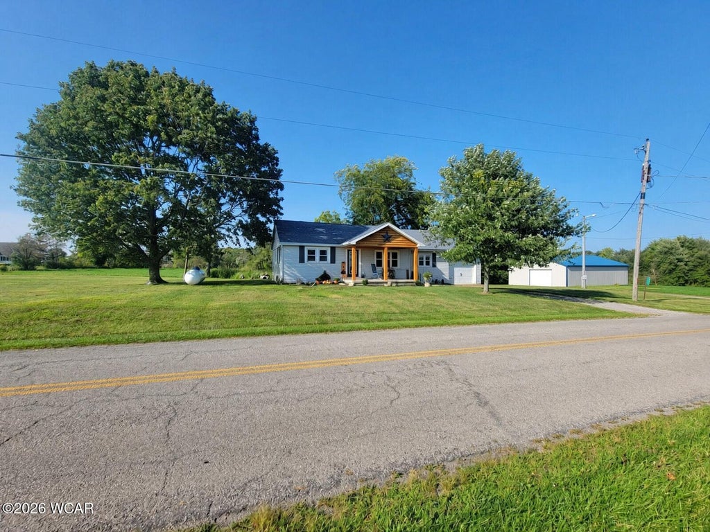 Photo of 4819 Mcpheron Road, Lima, OH 45804 (MLS # 311891)