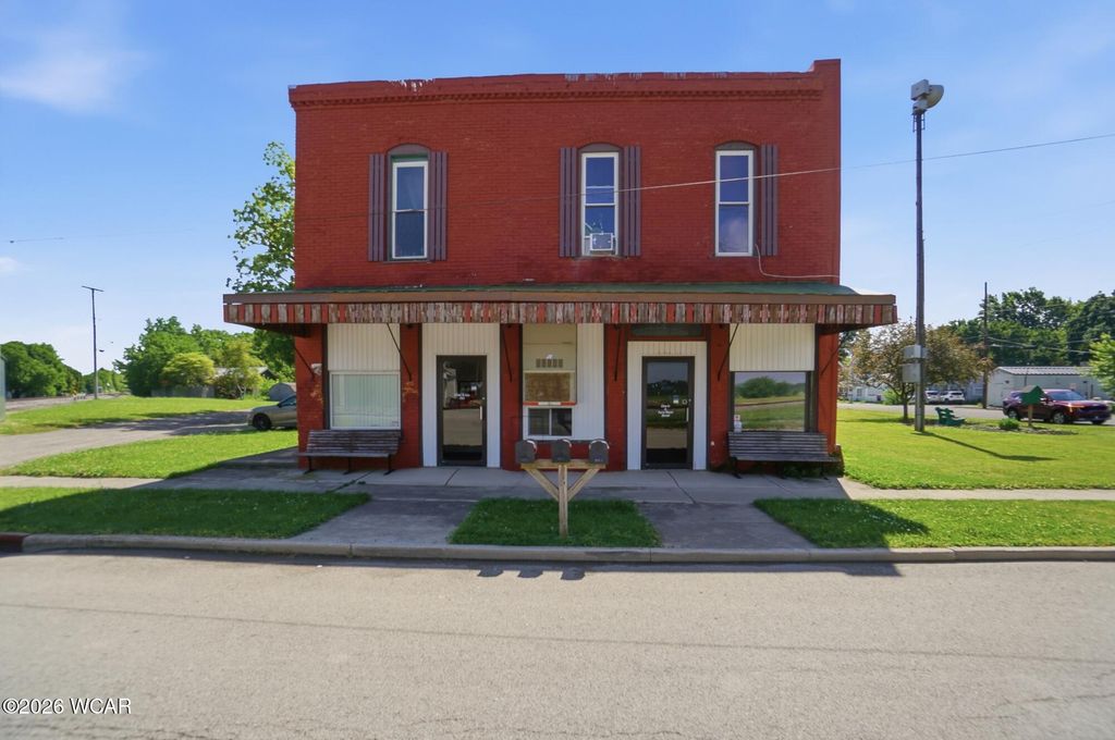 Photo of 105 N Main Street, Rawson, OH 45881 (MLS # 310543)