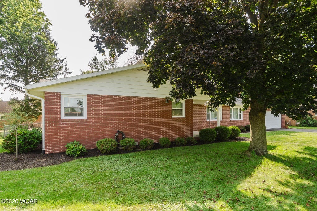 Photo of 355 Rilla Road, Findlay, OH 45840 (MLS # 311366)