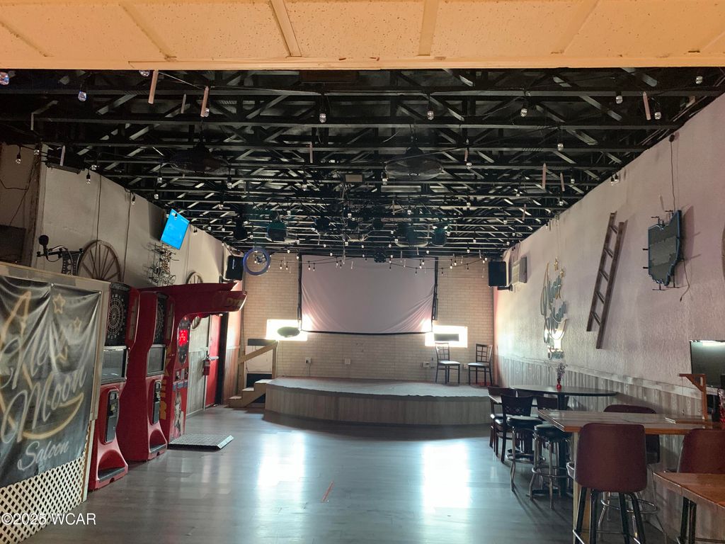 Photo of 717 N Jackson Street, Lima, OH 45801 (MLS # 307729)