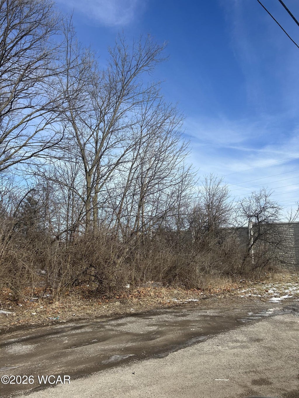 Photo of 1919 E Elm Street, Lima, OH 45804 (MLS # 310527)