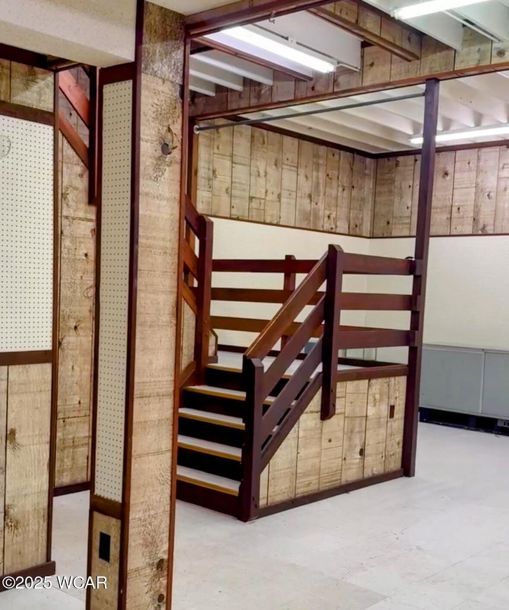 Photo of 1214 Allentown Road, Lima, OH 45805 (MLS # 308027)