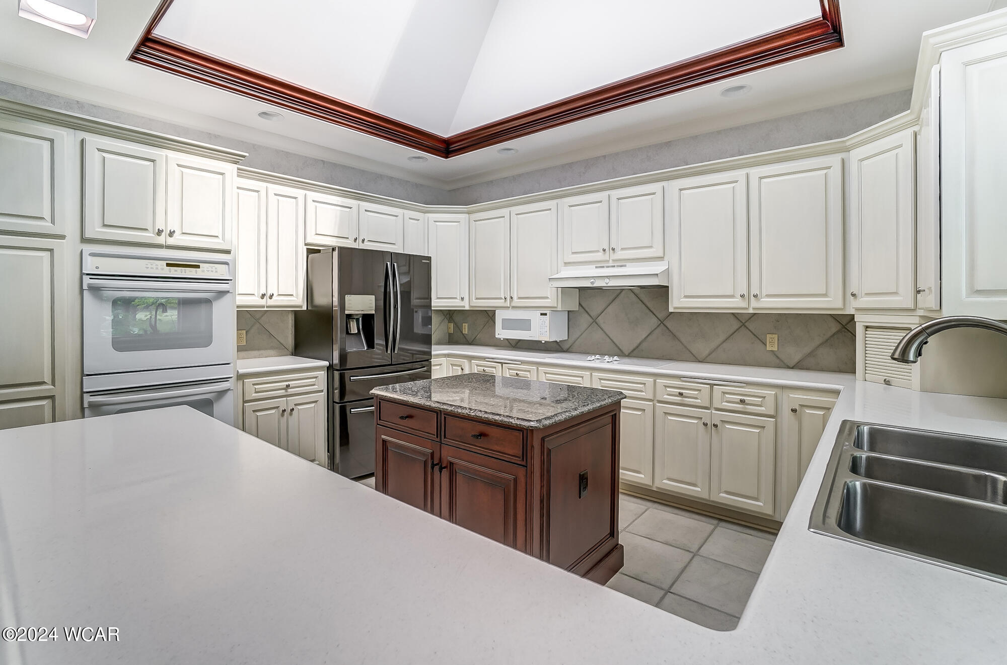 Lima, Ohio 45805, United States, 3 Bedrooms Bedrooms, ,5 BathroomsBathrooms,Residential,Pending,55983