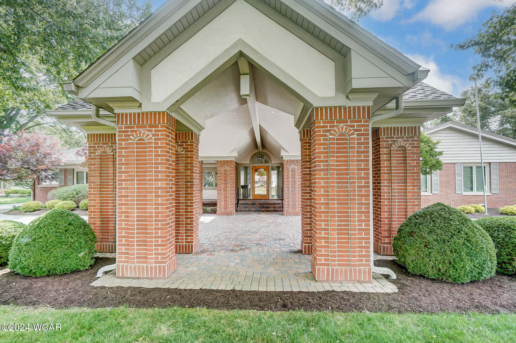 Lima, Ohio 45805, United States, 3 Bedrooms Bedrooms, ,5 BathroomsBathrooms,Residential,Pending,55983