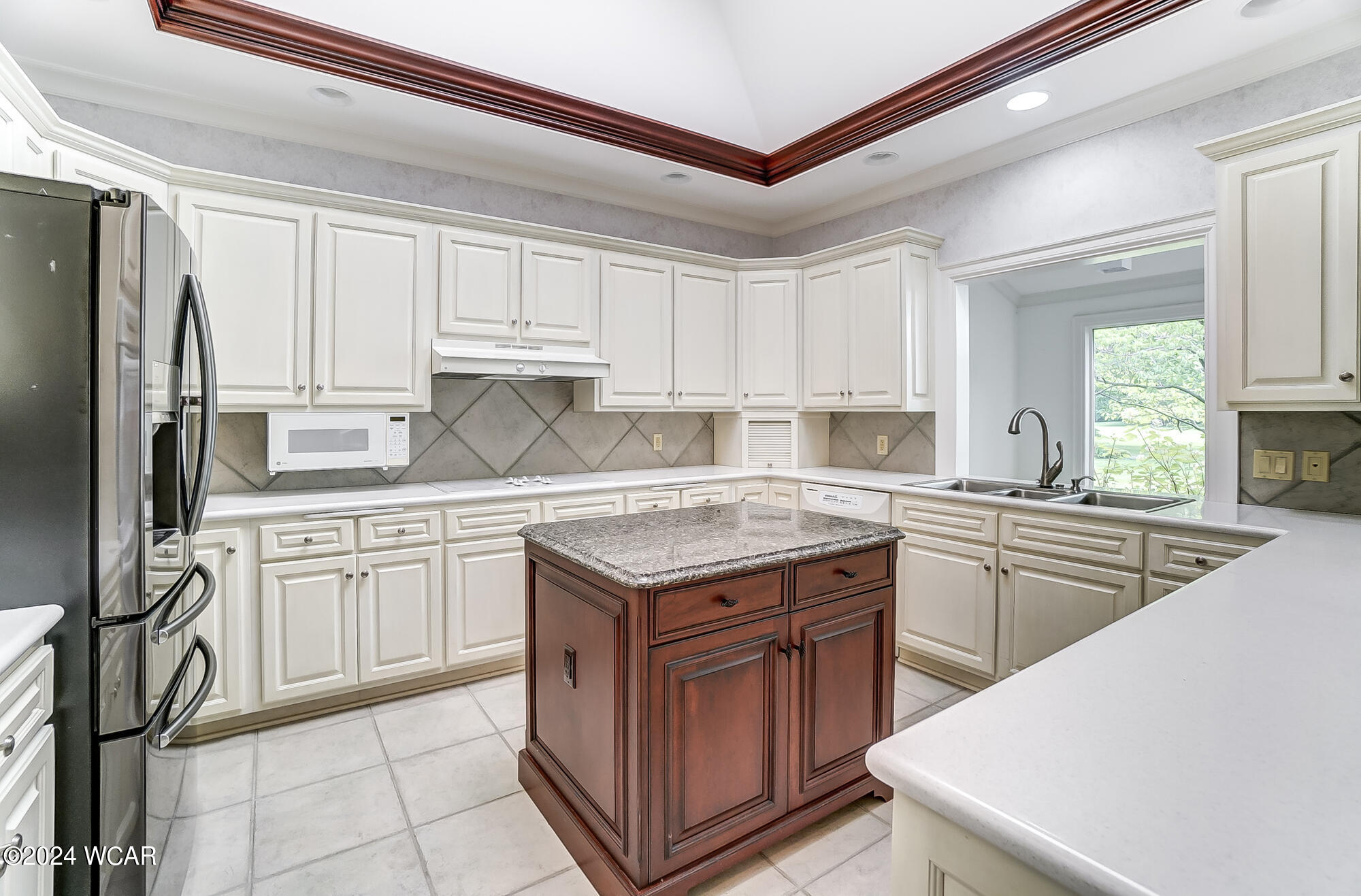 Lima, Ohio 45805, United States, 3 Bedrooms Bedrooms, ,5 BathroomsBathrooms,Residential,Pending,55983