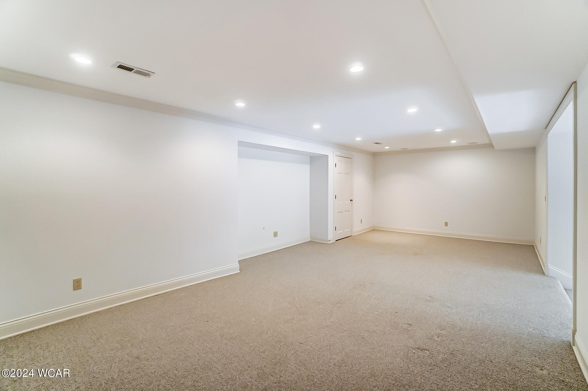 Lima, Ohio 45805, United States, 3 Bedrooms Bedrooms, ,5 BathroomsBathrooms,Residential,Pending,55983