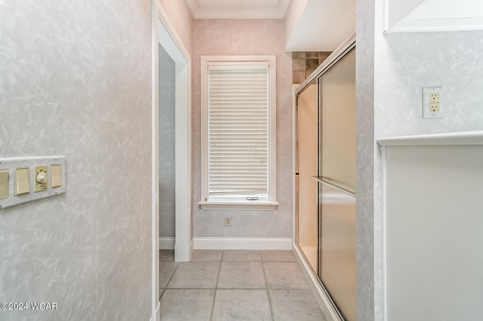 Lima, Ohio 45805, United States, 3 Bedrooms Bedrooms, ,5 BathroomsBathrooms,Residential,Pending,55983